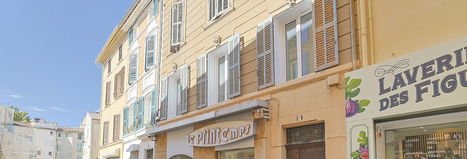 Appartement 2 Pièces 31 m² à vendre à Solliès-Pont (83210)