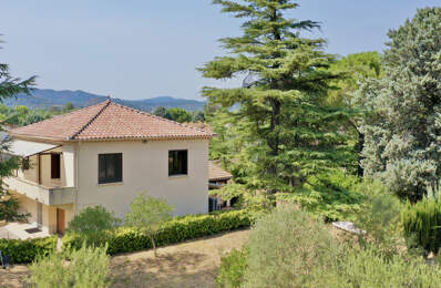 Saint-Hilaire-de-Brethmas : Maison individuelle sur terrain attenant de 1085m2 — photo du bien