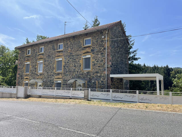 EXCLUSIVITÉ   Authentique maison en pierre à fort potentiel — photo du bien
