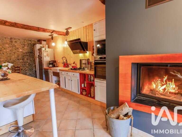 Location Maison de village 7 pièces — photo 1