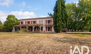 Maison 12 Pièces 400 m² à vendre à Jarnac (16200)