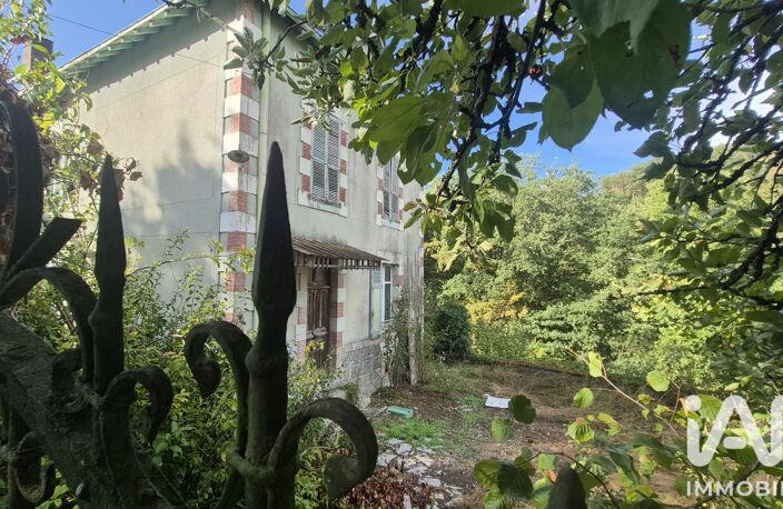 Vente Maison/villa 9 pièces — photo 2
