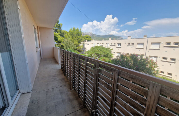 Appartement T3 avec balcon, cave et parking à Toulon — photo 4