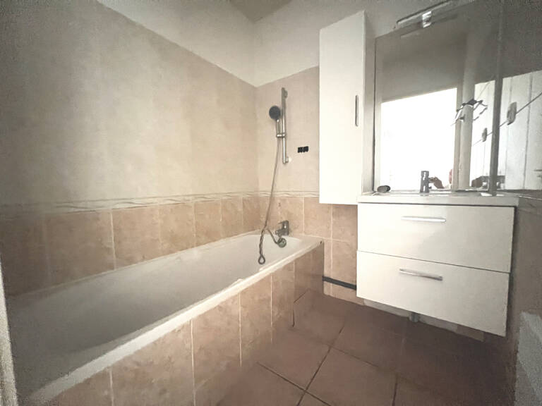 T2 LA GARDE 50M2 PETITE RESIDENCE SECURISEE — photo 1