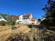 Maison avec jardin, alliant calme et proximité des commodités — photo 3
