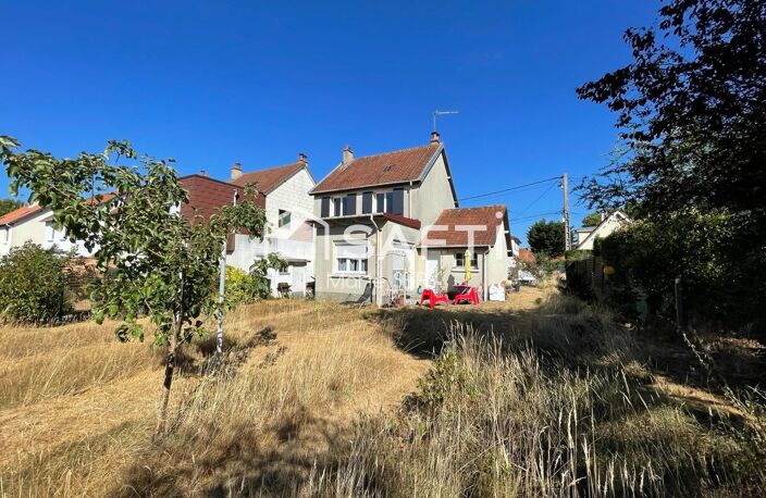 Maison avec jardin, alliant calme et proximité des commodités — photo 3