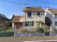 Maison avec jardin, alliant calme et proximité des commodités — photo 2