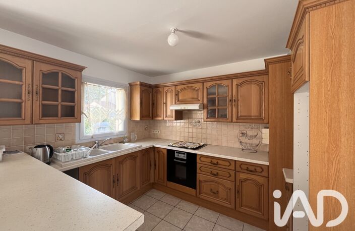 Vente Maison traditionnelle 7 pièces — photo 3