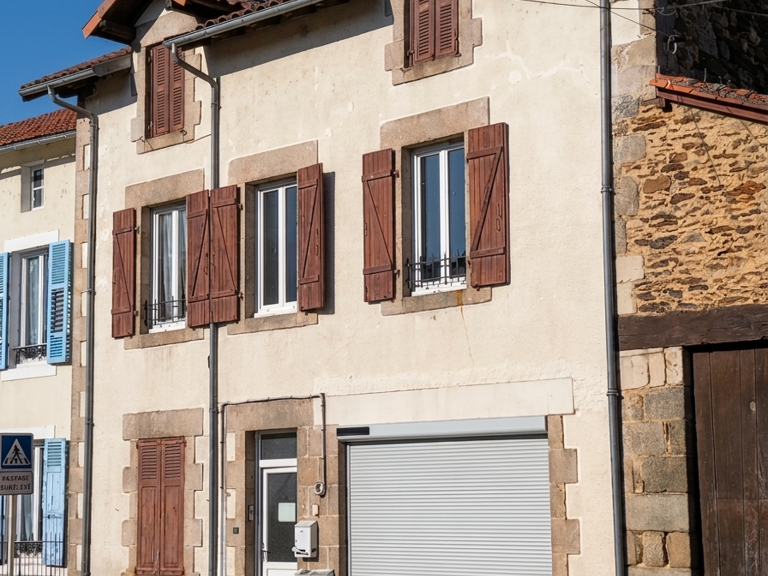 Vente Maison de village 8 pièces — photo 1
