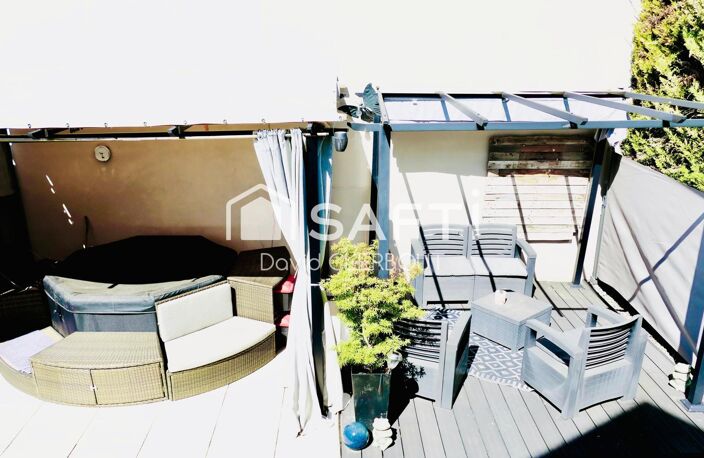 Maison récente avec spa et sous-sol complet — photo 2