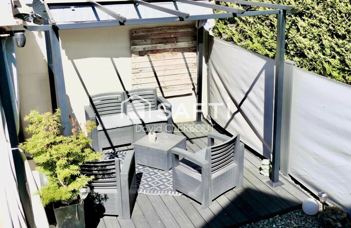 Maison récente avec spa et sous-sol complet — photo 4