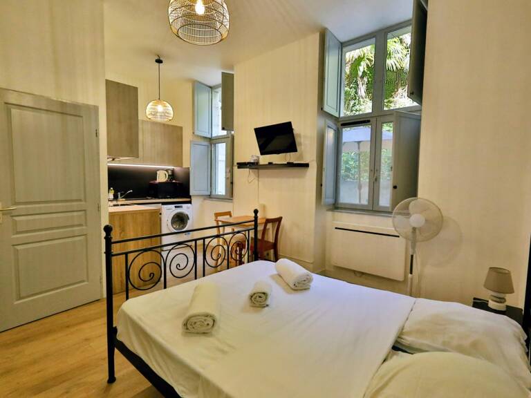 Studio de 23 m² dans bel immeuble — photo 1