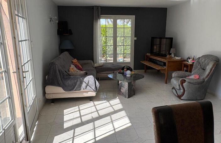 Maison 3 chambres 99m² avec piscine à Thuré 86540 — photo 3