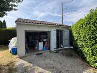 Mobil home avec assainissement, garage et jardin — photo 3