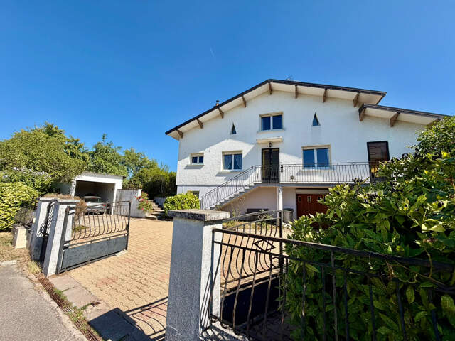 Vente maison 160m2, 4/5 chambres, terrain 1443 m2, LYOFFANS — photo du bien