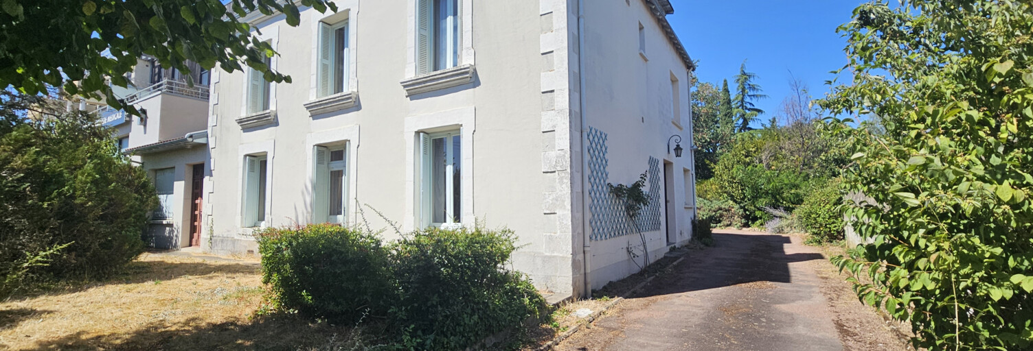 Maison 11 Pièces 290 m² à vendre à Poitiers (86000)