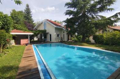 Maison 4 pièces 4300 €