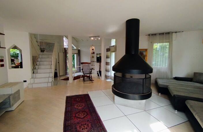 Saint Julien en Genevois, VILLA avec Piscine — photo 2