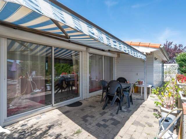 Pavillon de 5 pièces principales — photo du bien