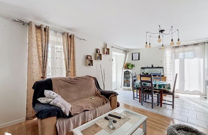 Maison de bourg de 3 pièces principales — photo 2