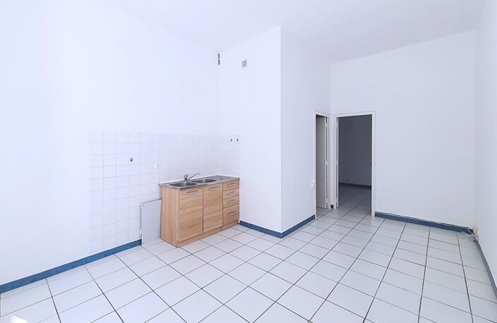 Vente appartement 2 pièces 30 m² Sète (34200) — photo 2