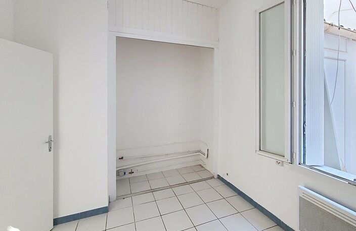 Vente appartement 2 pièces 30 m² Sète (34200) — photo 4