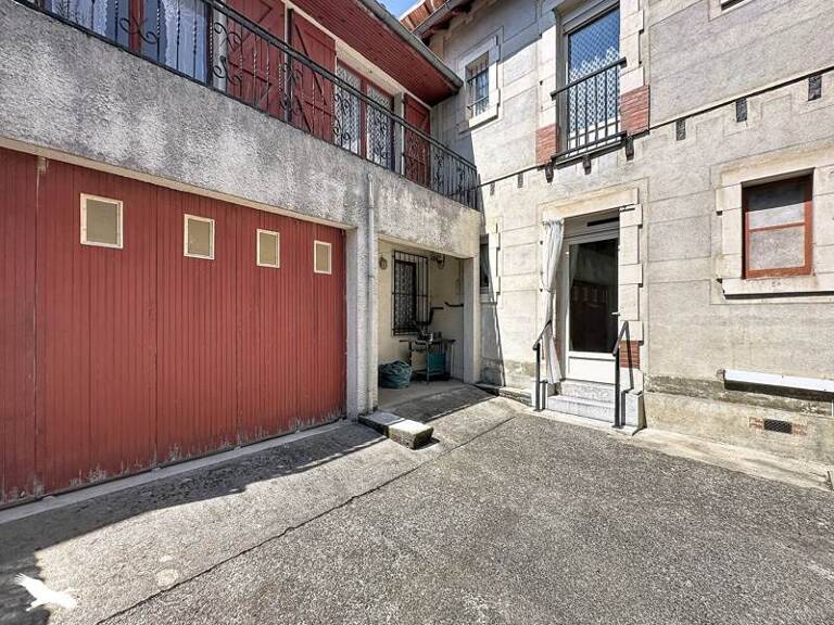 Maison en pierre de 4 pièces principales — photo 1