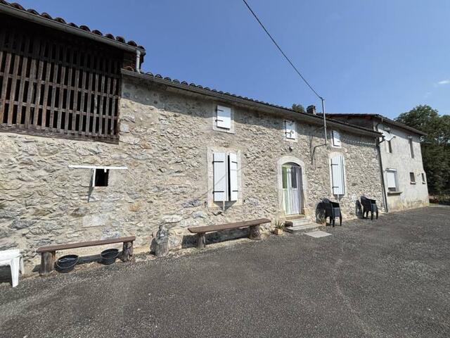 Maison proposé à Bize