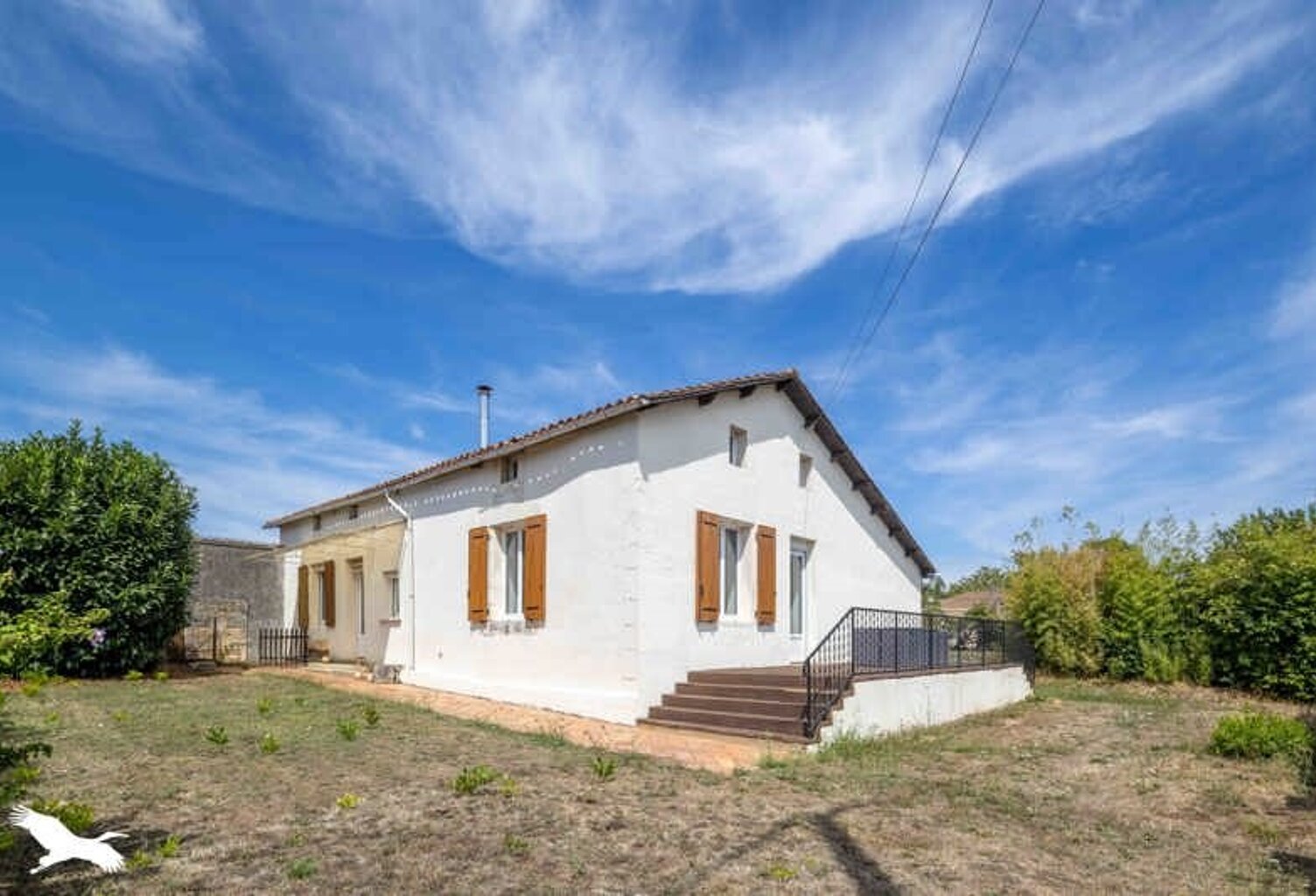 Maison en pierre de 4 pièces principales — photo 1