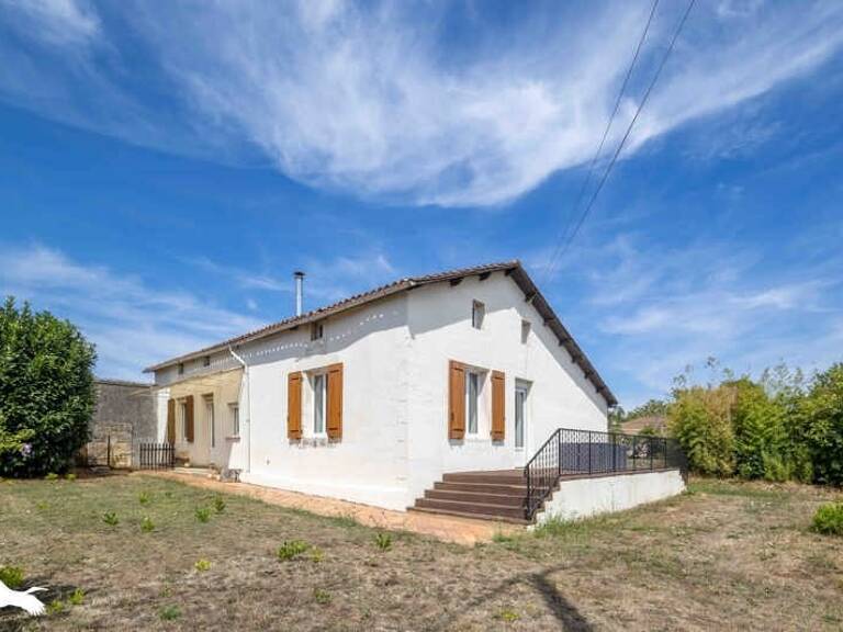 Maison en pierre de 4 pièces principales — photo 1