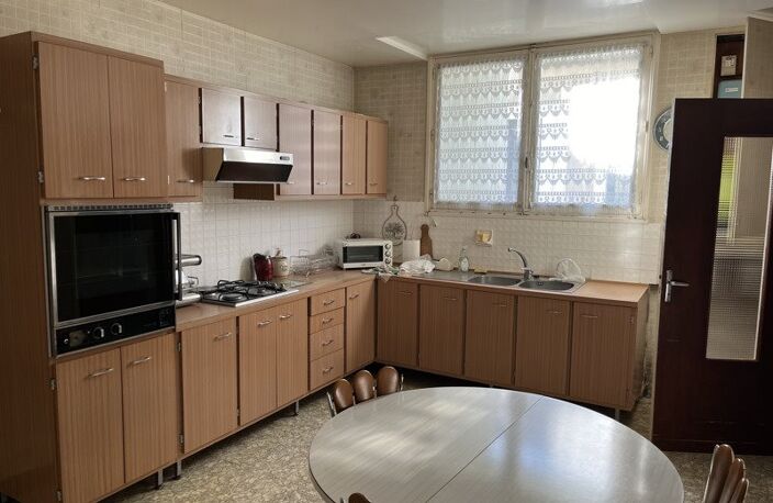 Maison de bourg de 4 pièces principales — photo 2