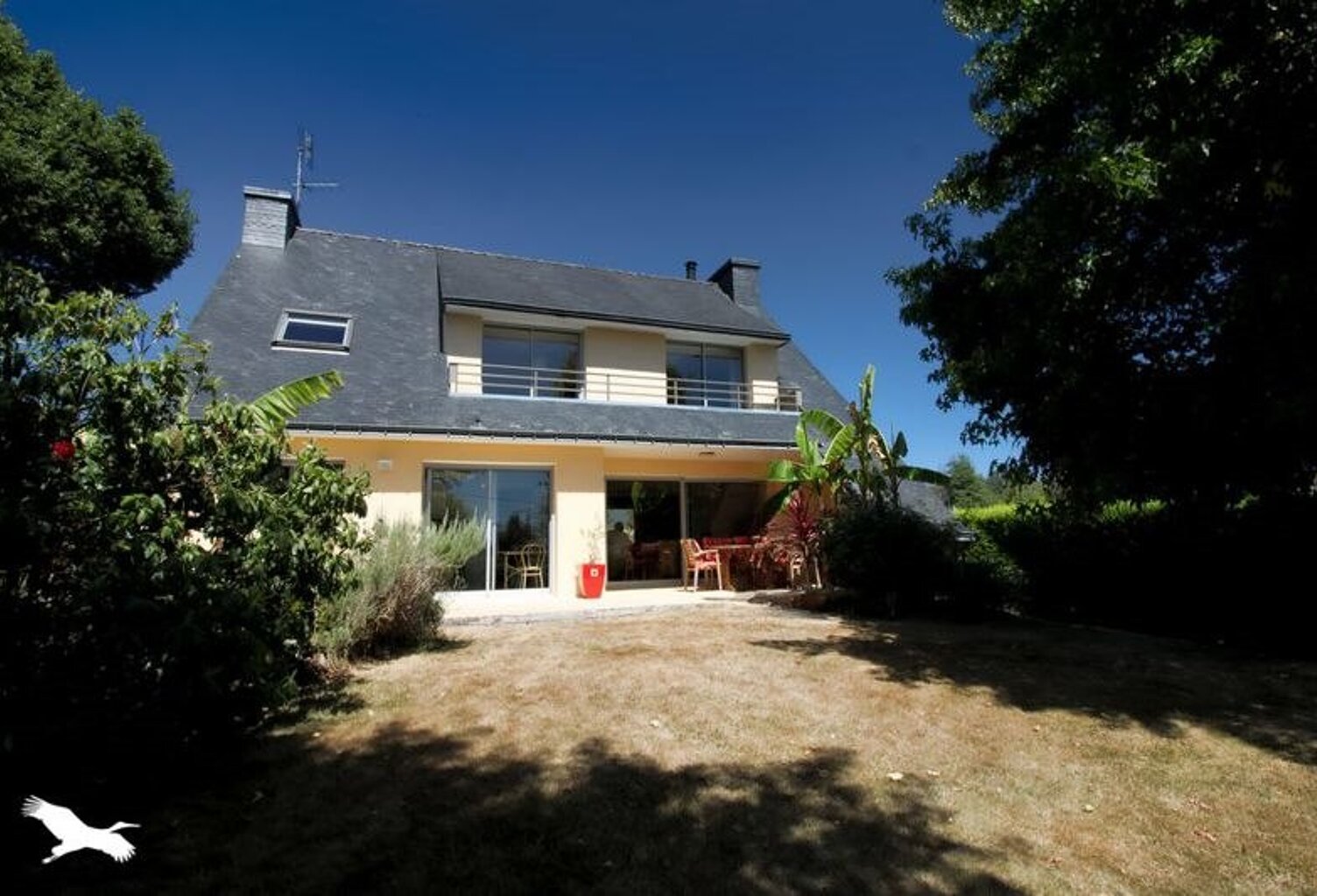 Contemporaine de 5 pièces principales — photo 1