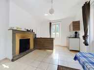 Maison en pierre de 4 pièces principales — photo 2