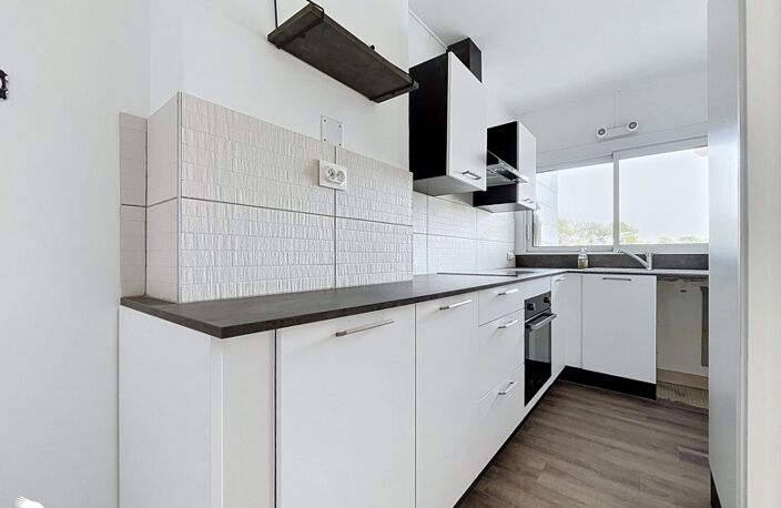 Vente appartement 4 pièces 72 m² Saint-Georges-de-Didonne (17110) — photo 2