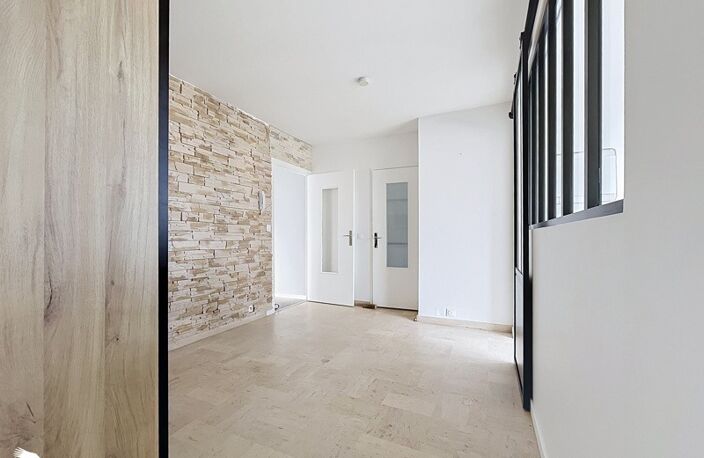 Vente appartement 4 pièces 72 m² Saint-Georges-de-Didonne (17110) — photo 3