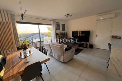 Maison 4 pièces 890 €