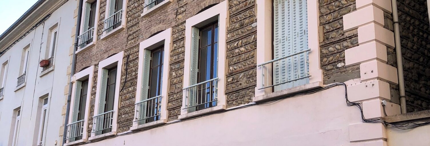 Immeuble  355 m² à vendre à La Côte-Saint-André (38260)