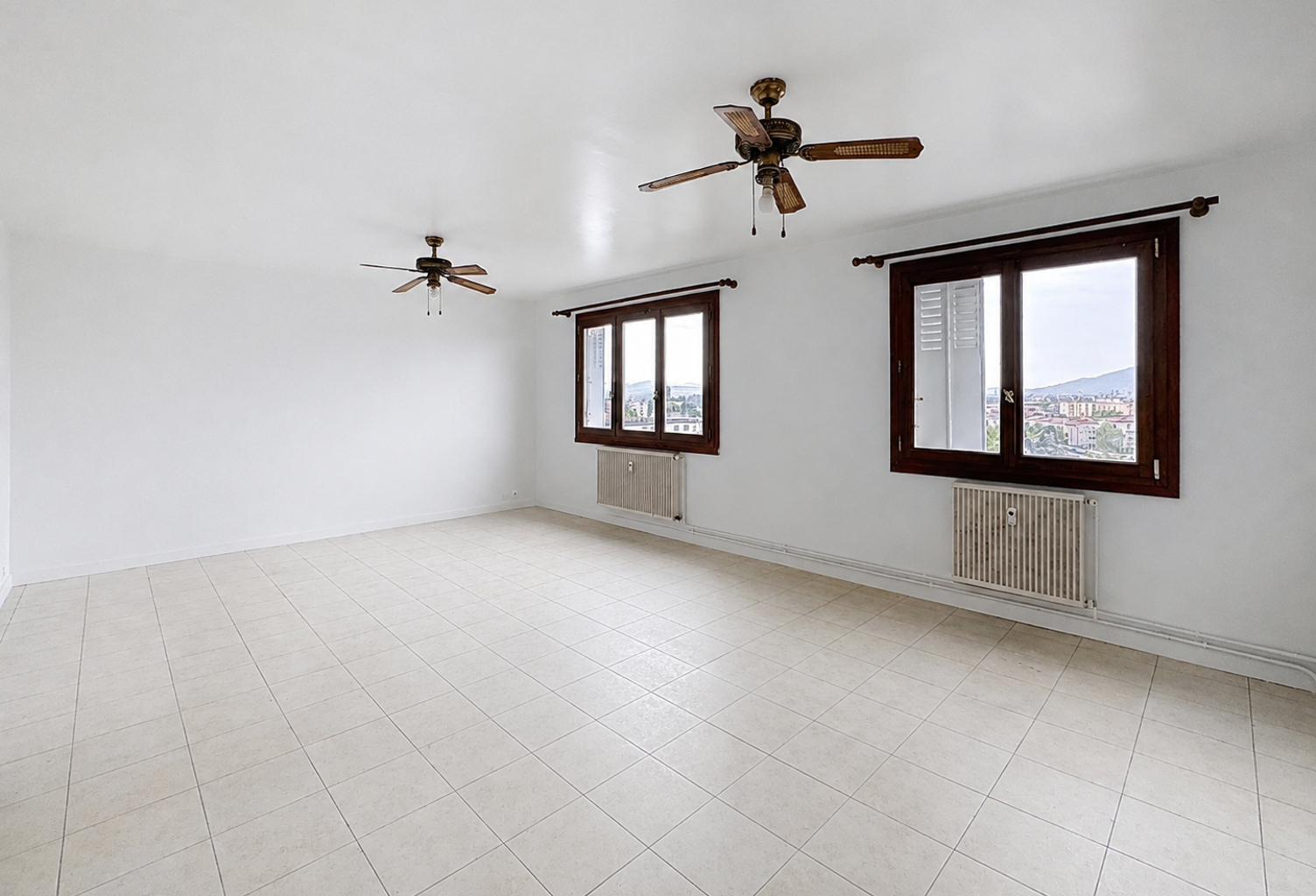 Appartement T3 à Clermont-Ferrand — photo 1