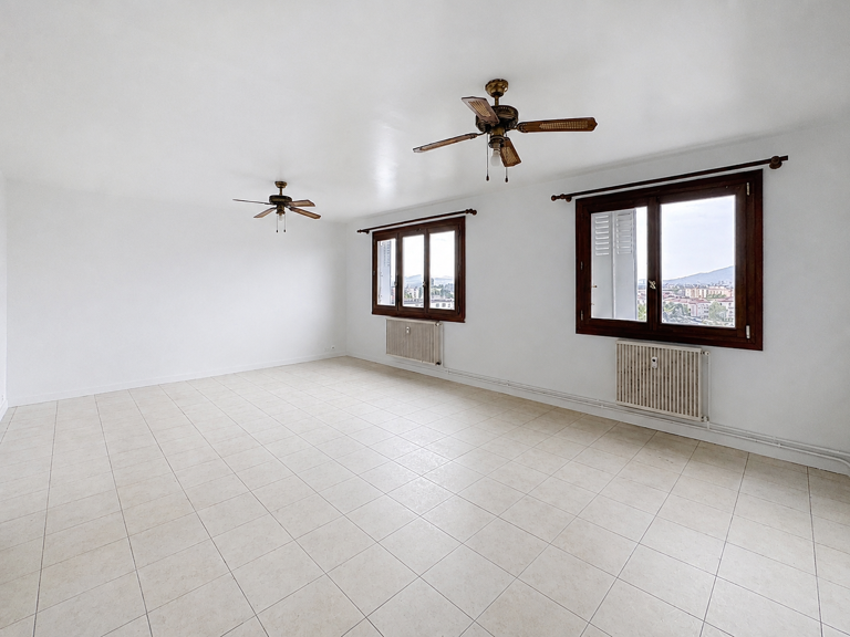 Appartement T3 à Clermont-Ferrand — photo 1