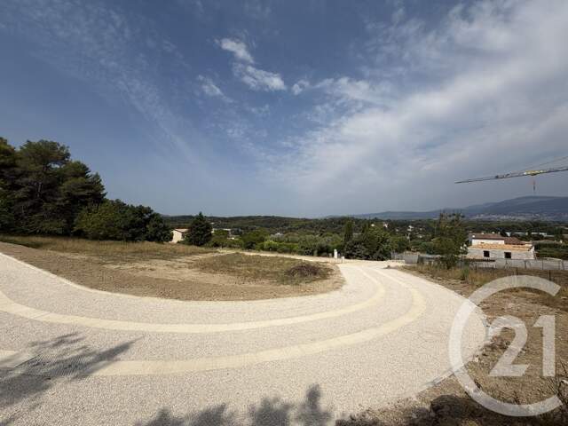 Terrain 2433 m² à Mougins — photo du bien