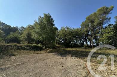 Terrain  650000 €