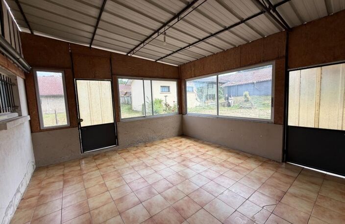 Maison de caractère à fort potentiel avec intérieur rénové dans le centre de BASCONS à 10 minutes de MONT DE MARSAN — photo 4