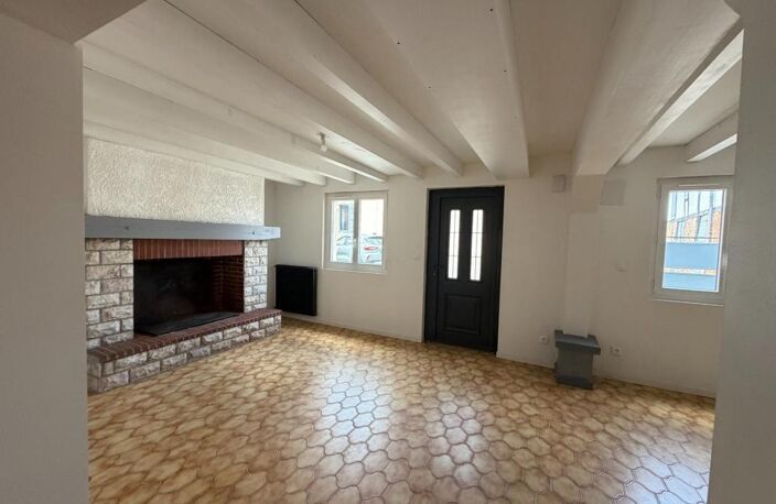 Maison de caractère à fort potentiel avec intérieur rénové dans le centre de BASCONS à 10 minutes de MONT DE MARSAN — photo 5