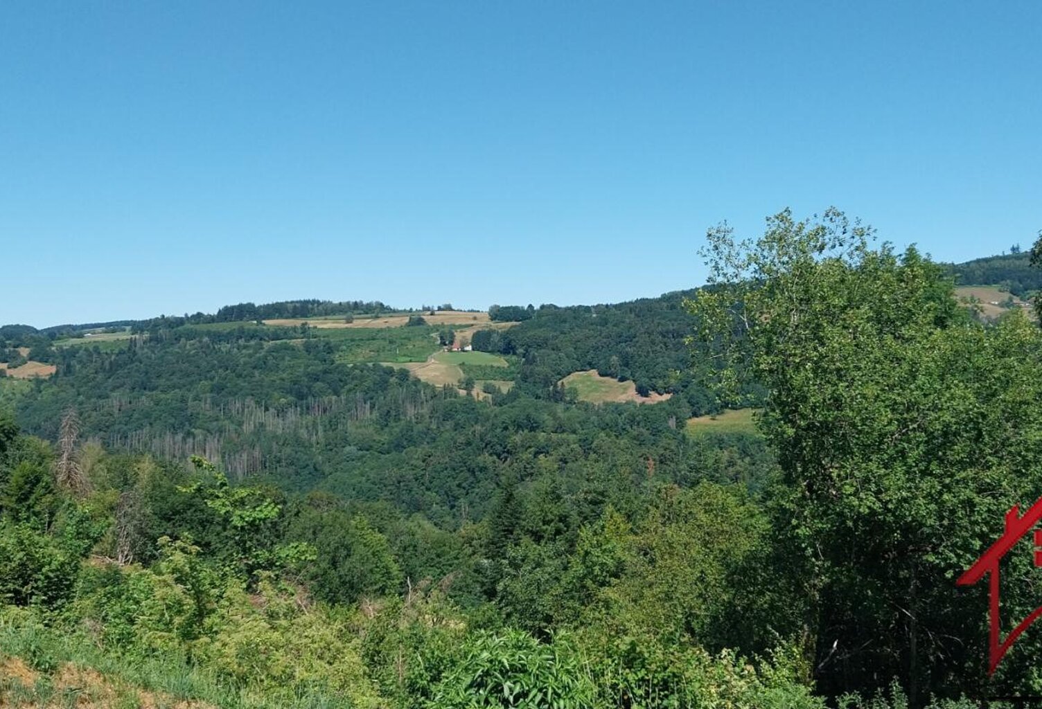 Une ferme pleine d'âme, entre nature et horizon de 294 m2 — photo 1