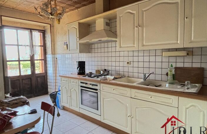 Maison de caractère avec fort potentiel   Idéal gîtes ou cha — photo 2