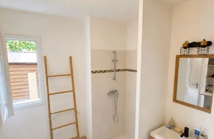 T2 — photo 2