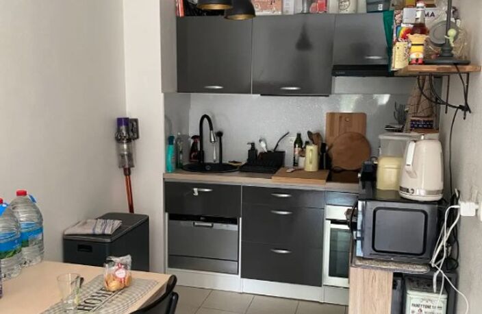 T2 — photo 2