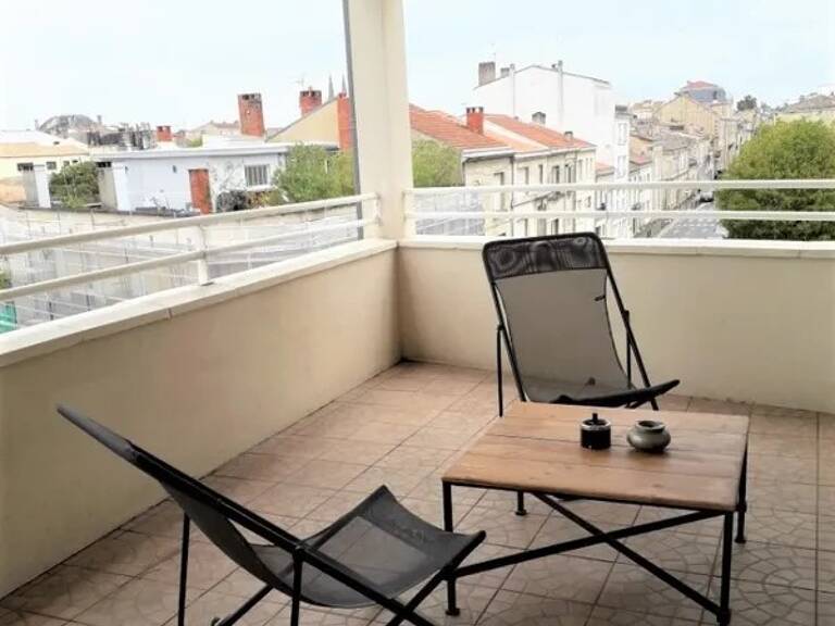 T2 — photo 1