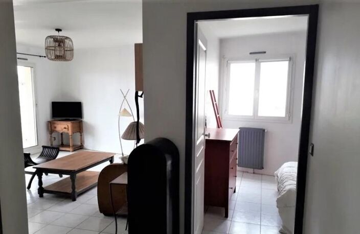 T2 — photo 2