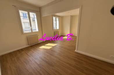 Appartement 3 pièces 790 €